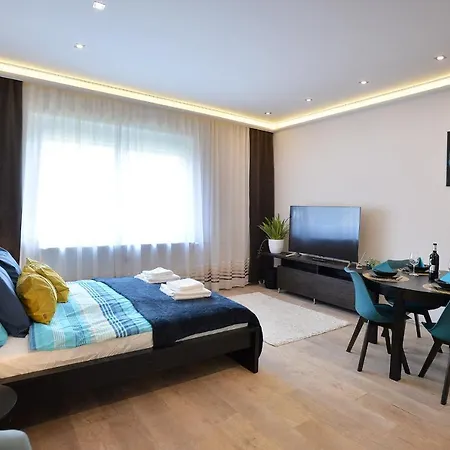 Netta Lejlighed Eger